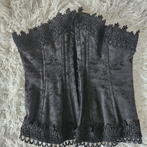 Angel Secret- size Small corset  with crochet details - Picture 4 of 5